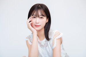 GMOクリック証券CMの女優は？休井美郷の経歴や好きなタイプ、あざとさを紹介！